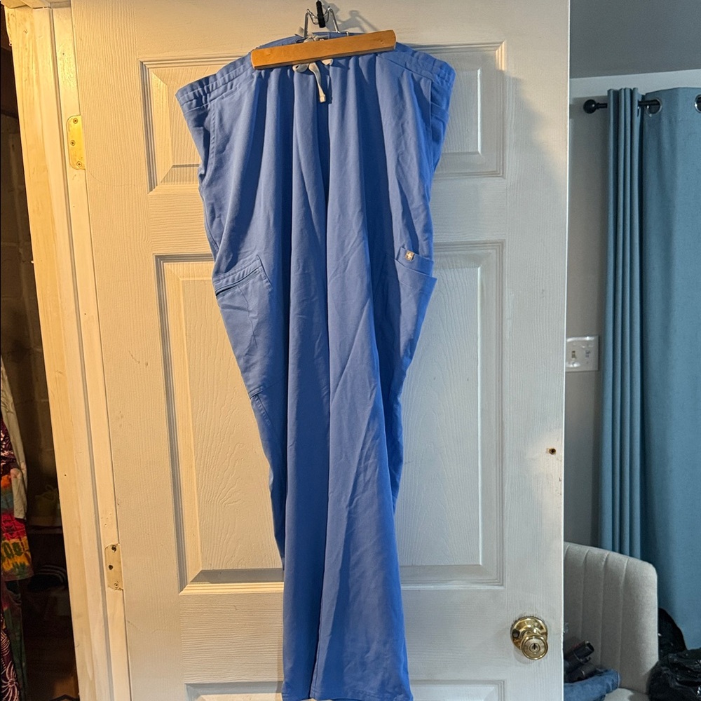 Figs Women's Blue scrub pants